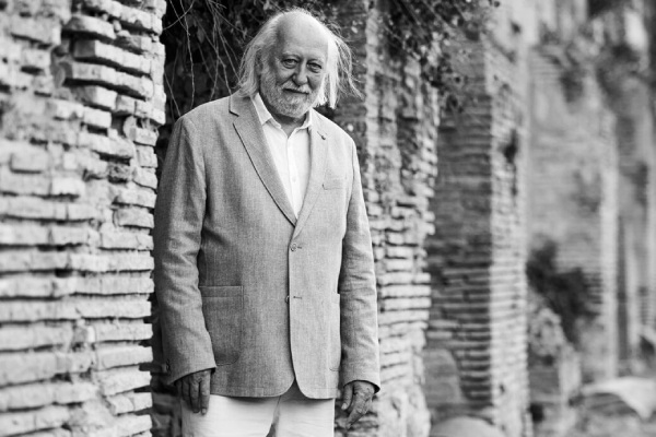 لاسلو کراسناهورکایی نوبل ادبیات ۲۰۲۵